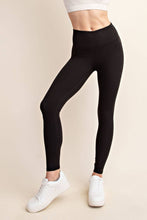 Load image into Gallery viewer, Black leggings, everyday pants
