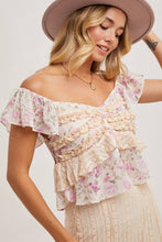 Load image into Gallery viewer, Demure Floral Top
