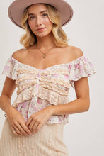 Load image into Gallery viewer, Demure Floral Top
