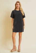 Load image into Gallery viewer, Taylor T-Shirt Dress
